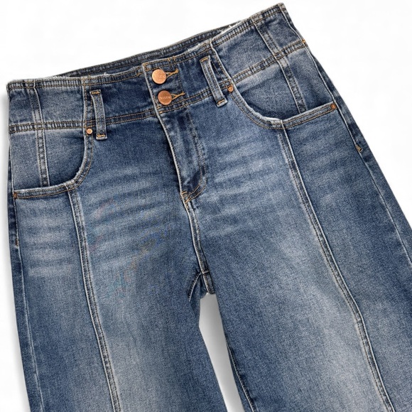 Risen Double CopperButton High Rise Medium Wash Ankle length barrel Leg Jeans - Picture 8 of 10